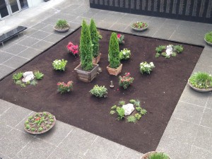 Veterans’ Memorial Coliseum “fountain” – AFTER