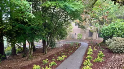 Commercial Landscaping Photo